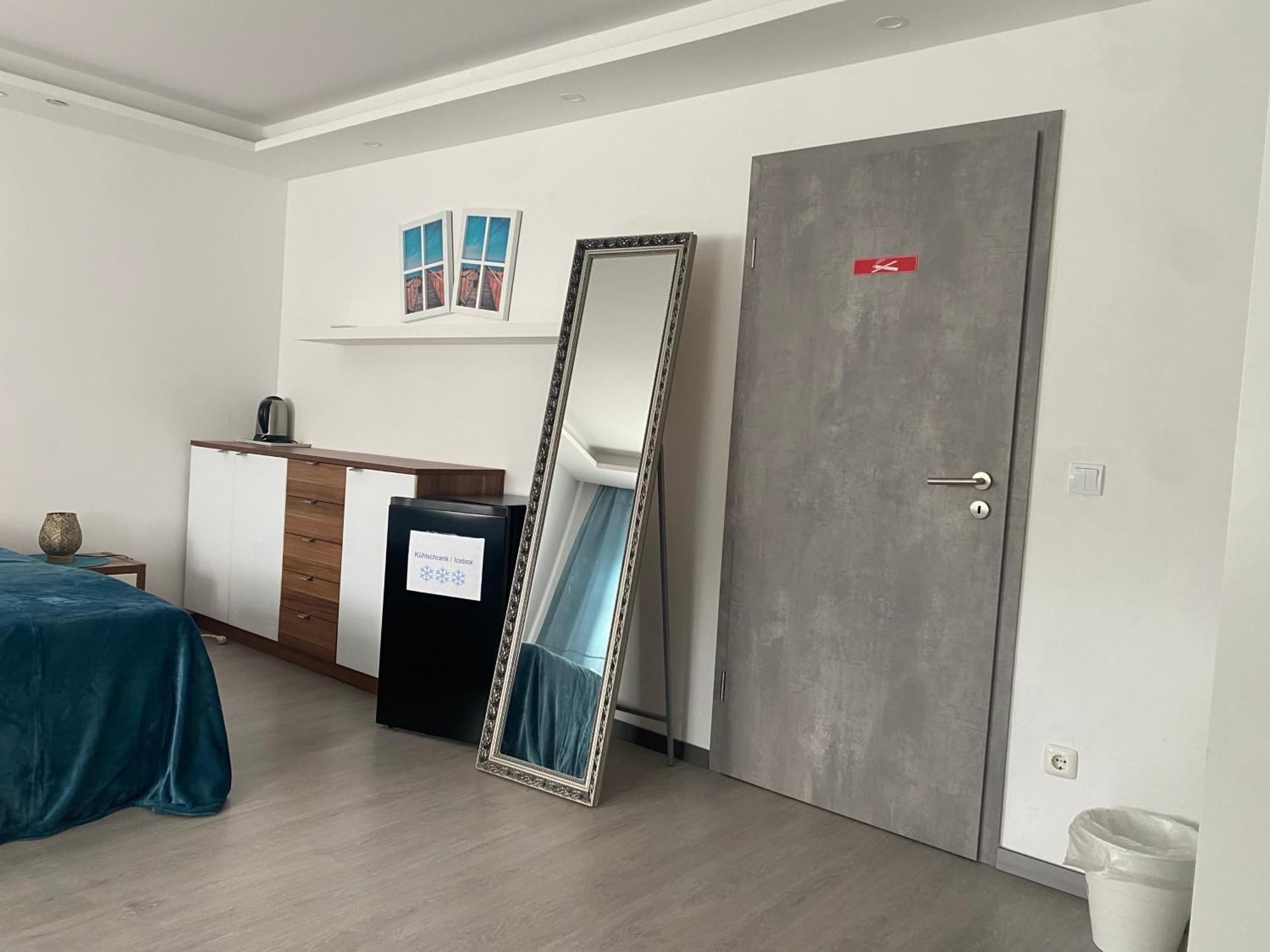 Ruhiges Zimmer Im Gasthaus Essen Kültér fotó
