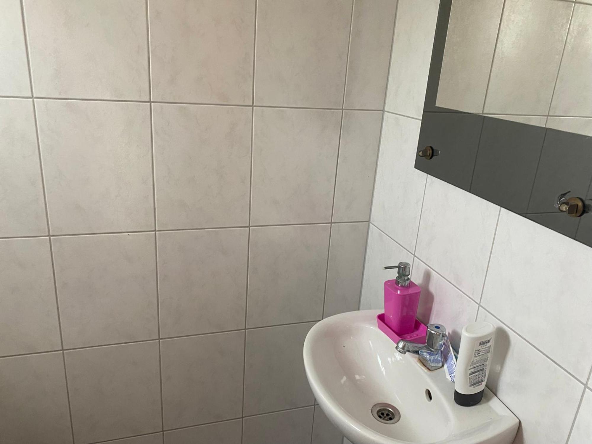 Ruhiges Zimmer Im Gasthaus Essen Kültér fotó